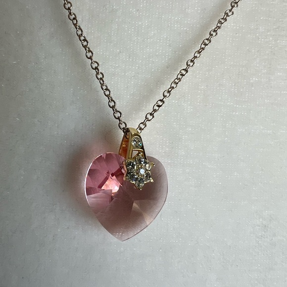 Glass Heart Pink Necklace - Picture 3 of 4